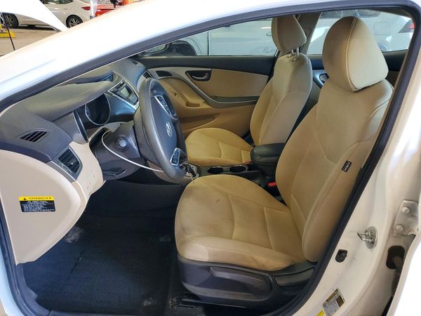2012 HYUNDAI ELANTRA GLS(Middle grade) — DENT