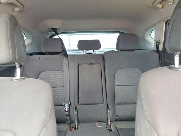 2017 HYUNDAI TUCSON SE (no options)