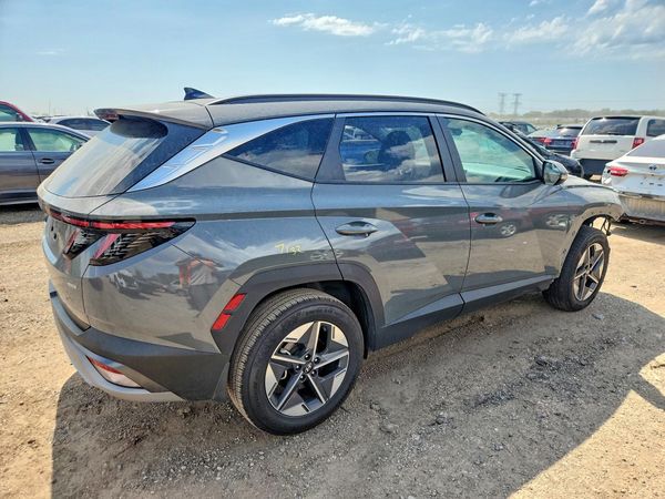 2025 HYUNDAI TUCSON