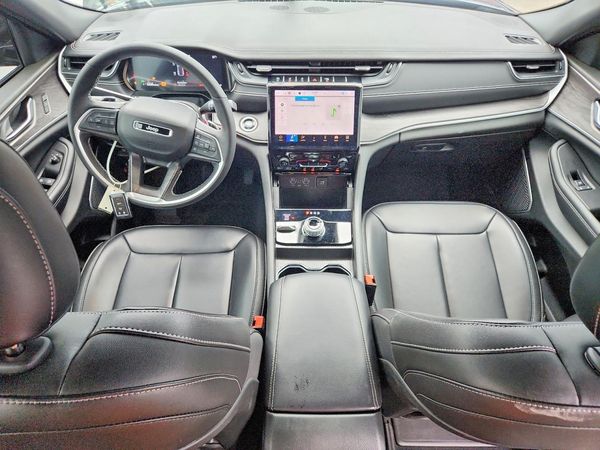 2024 JEEP GRAND CHEROKEE