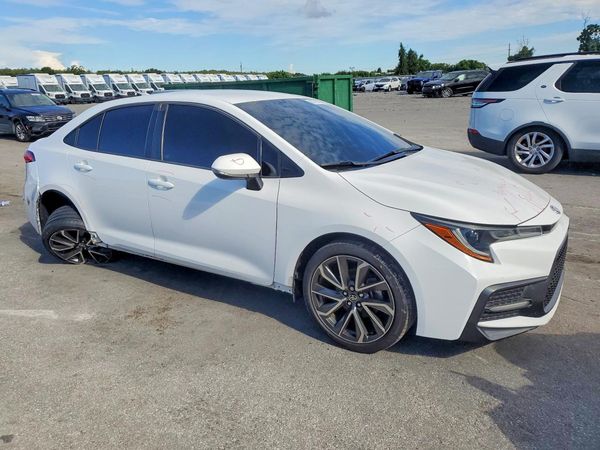 2020 TOYOTA COROLLA