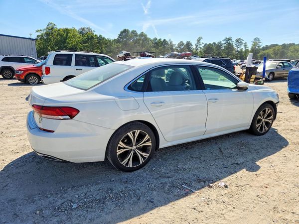2021 VOLKSWAGEN PASSAT SE