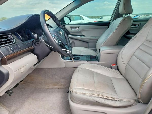 2016 TOYOTA CAMRY