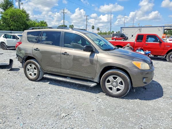 2012 TOYOTA RAV4 BASE Standard — Passenger 3/4