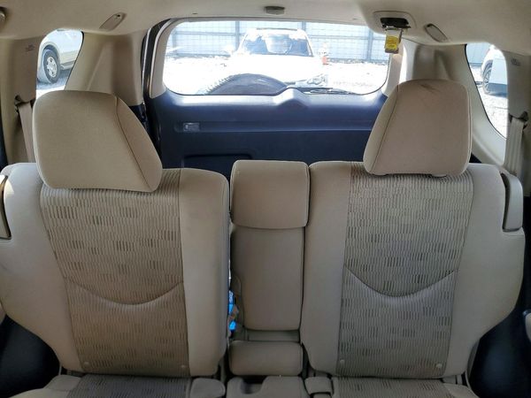 2012 TOYOTA RAV4 BASE Standard — SUVN
