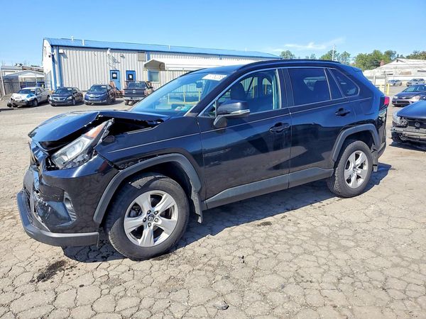 2019 TOYOTA RAV4 XLE / XLE Premium 4WD