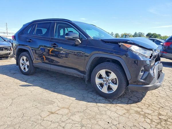 2019 TOYOTA RAV4 XLE / XLE Premium 4WD