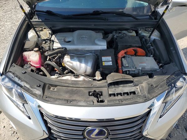 2017 LEXUS ES 300h