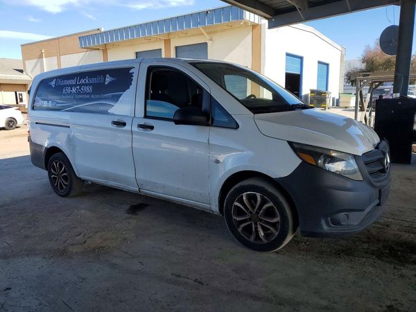 2020 MERCEDES-BENZ METRIS