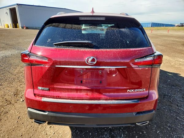 2015 LEXUS NX 200t Luxury