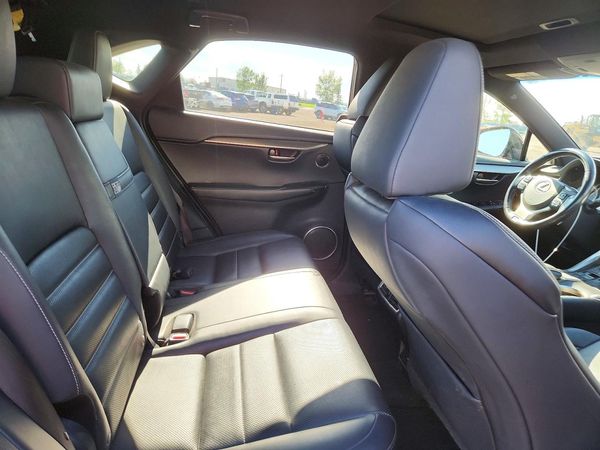 2015 LEXUS NX 200t Luxury