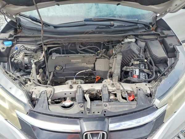 2016 HONDA CRV LX — Engine bay