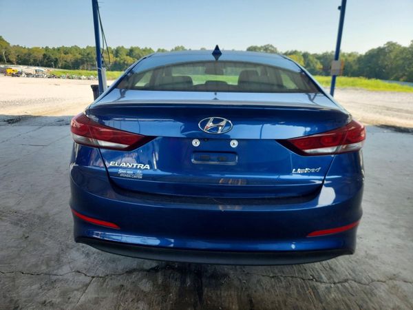 2017 HYUNDAI ELANTRA