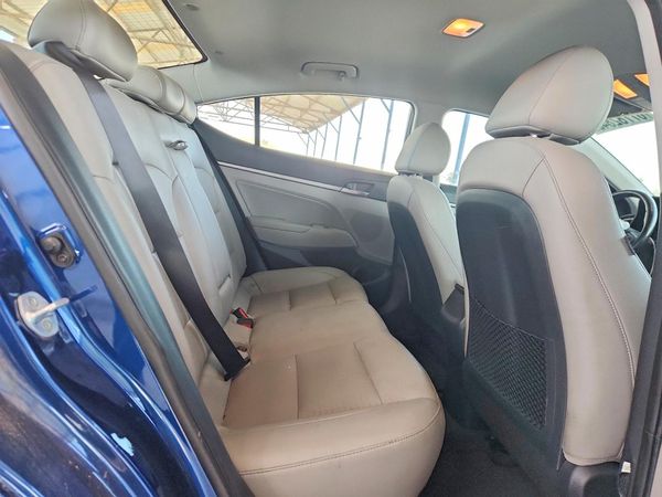 2017 HYUNDAI ELANTRA