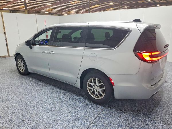 2026 CHRYSLER PACIFICA Select — DSRA