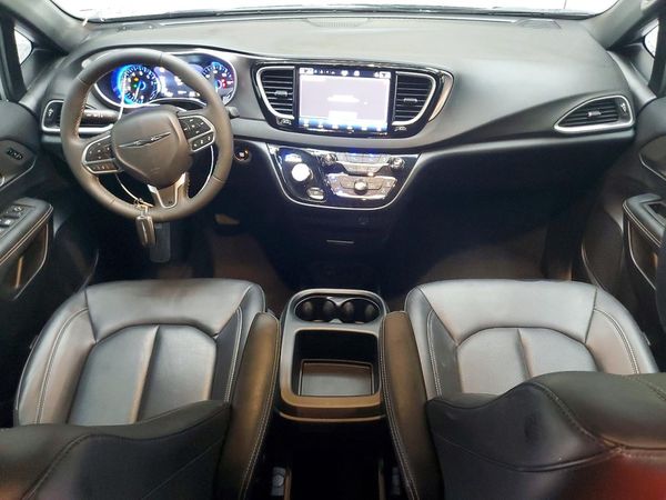 2026 CHRYSLER PACIFICA Select — CKPT