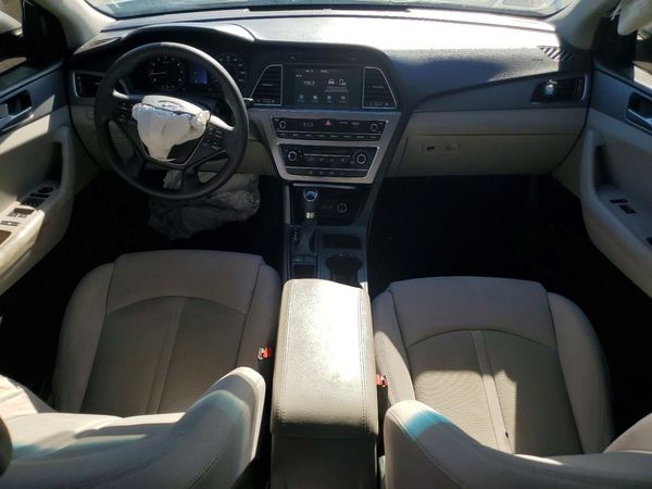 2017 HYUNDAI SONATA SE, Eco