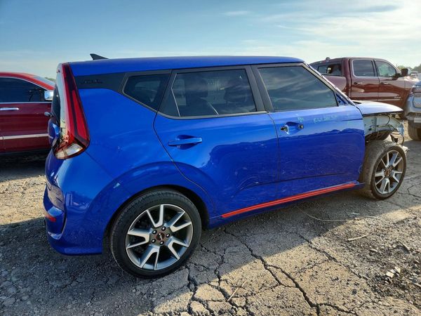 2022 KIA SOUL GT Line Turbo