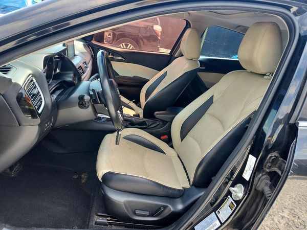 2014 MAZDA 3