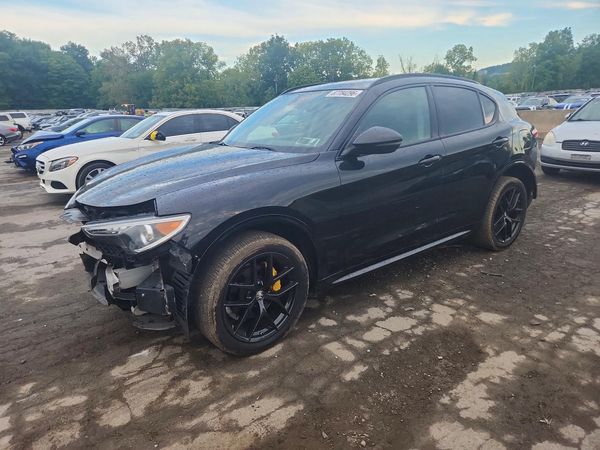 2021 ALFA ROMEO STELVIO