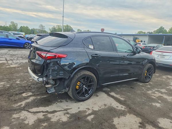 2021 ALFA ROMEO STELVIO