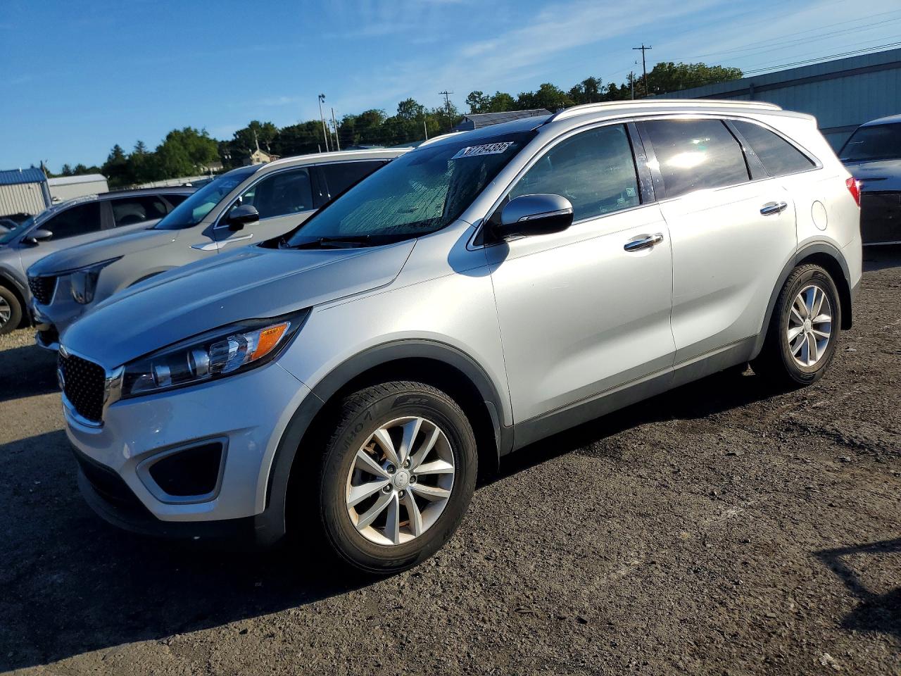 2018 KIA SORENTO L, LX