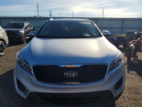2018 KIA SORENTO L, LX