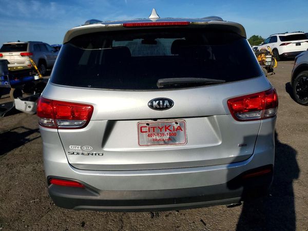 2018 KIA SORENTO L, LX