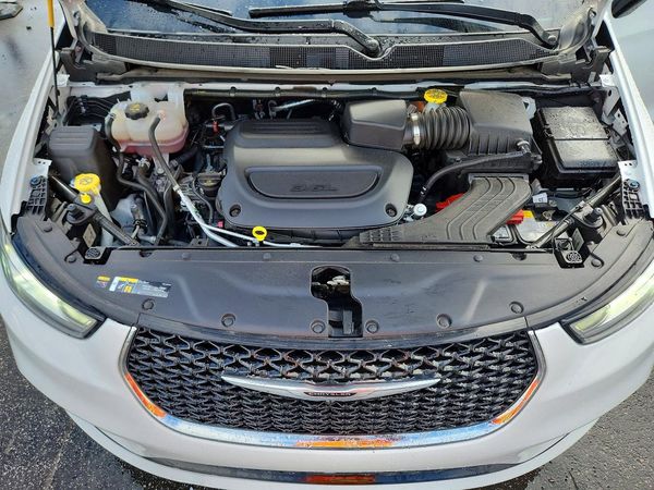 2026 CHRYSLER PACIFICA Select — Engine bay