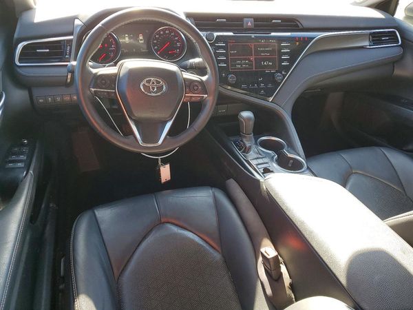 2018 TOYOTA CAMRY