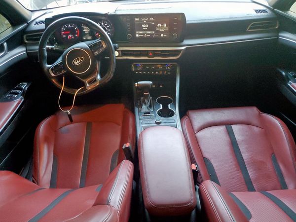 2021 KIA K5 GT LINE