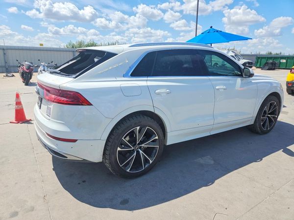 2019 AUDI Q8 Premium