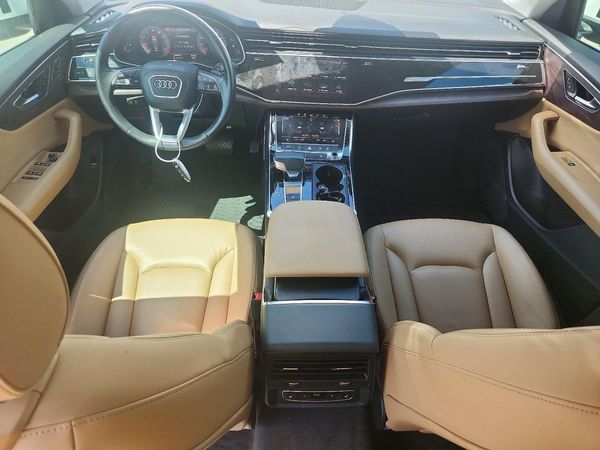 2019 AUDI Q8 Premium