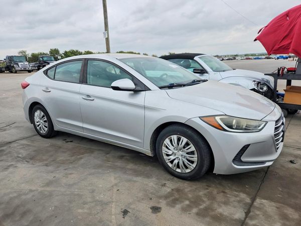 2017 HYUNDAI ELANTRA SE Base