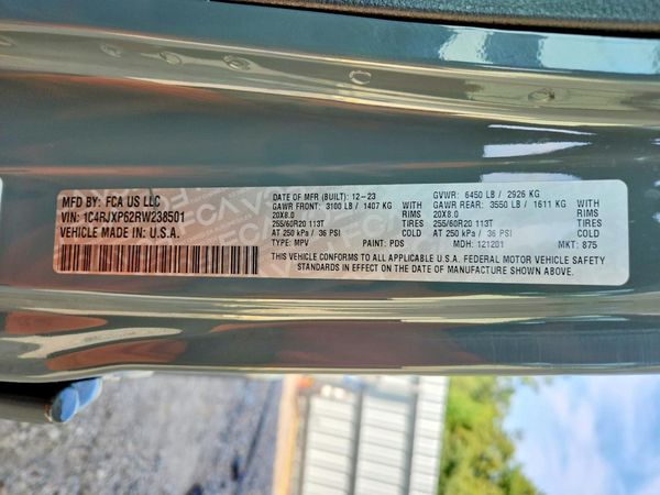 2024 JEEP WRANGLER Sahara 4XE