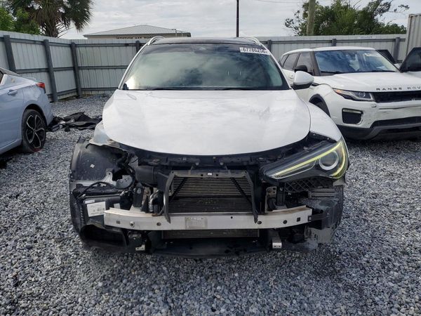 2019 ALFA ROMEO STELVIO