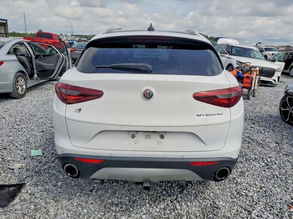 2019 ALFA ROMEO STELVIO