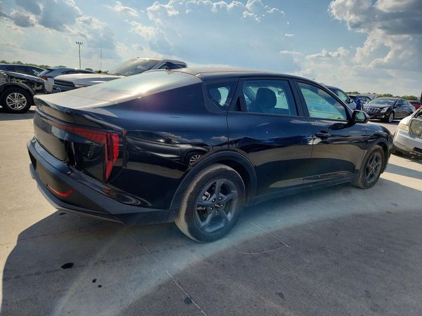 2026 KIA K4