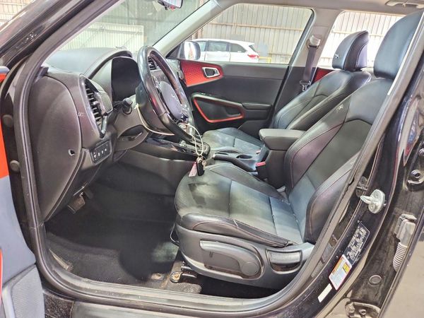 2023 KIA SOUL GT Line — DENT
