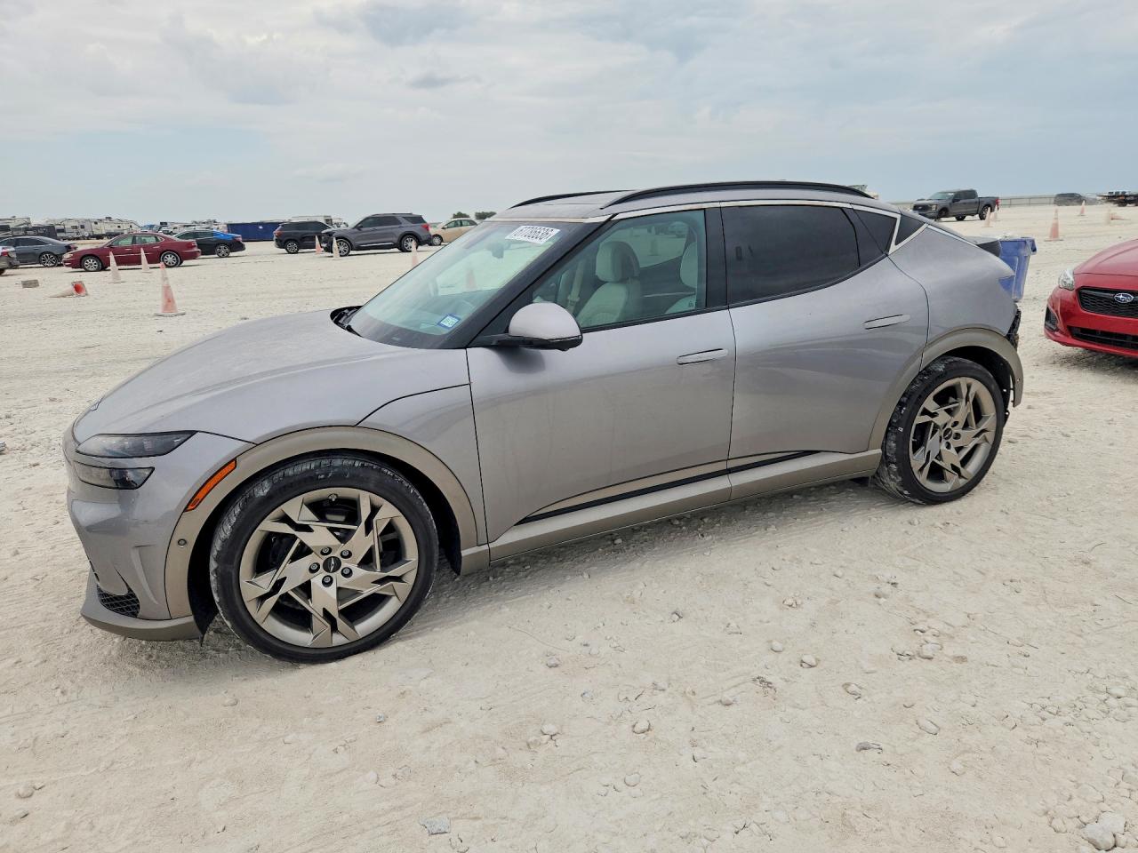 2024 GENESIS GV60