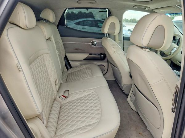 2024 GENESIS GV60