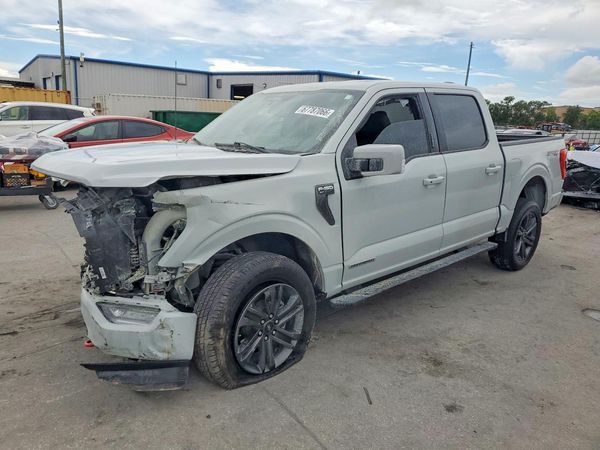 2023 FORD F150 SuperCrew — Front 3/4