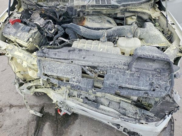 2023 FORD F150 SuperCrew — Engine bay