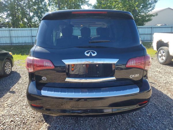 2016 INFINITI QX80