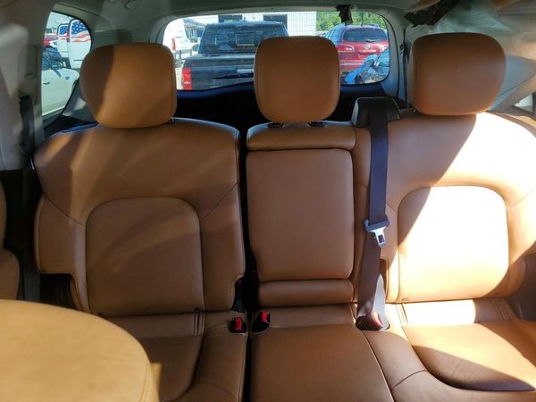 2016 INFINITI QX80