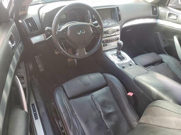 2013 INFINITI G37