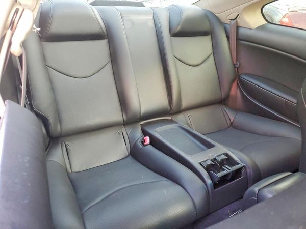 2013 INFINITI G37