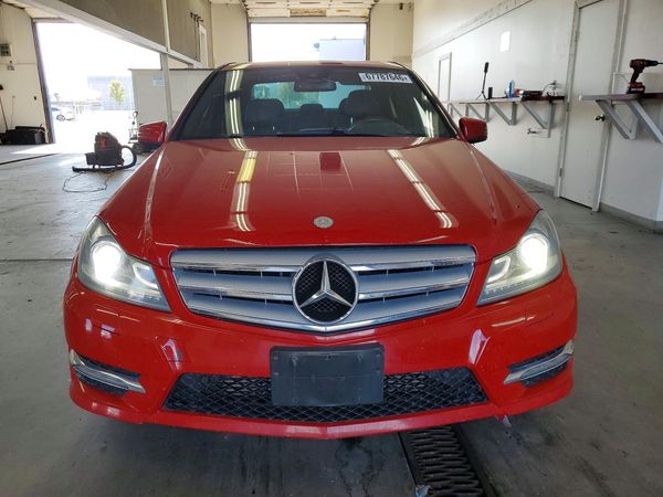 2013 MERCEDES-BENZ C C250 — DIRF