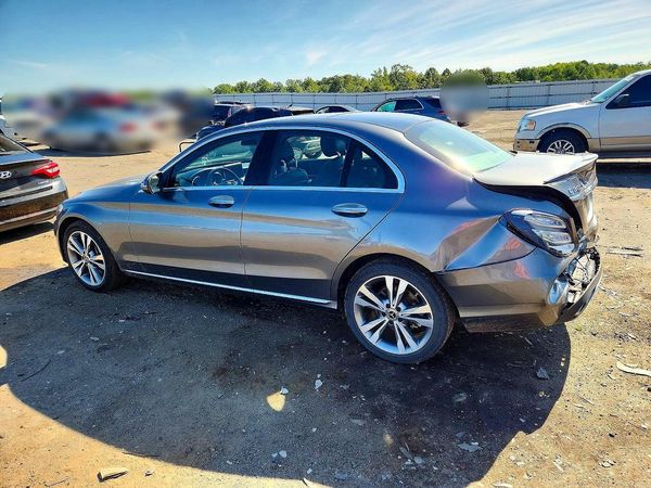2018 MERCEDES-BENZ C C300d-4M
