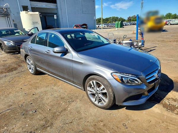 2018 MERCEDES-BENZ C C300d-4M